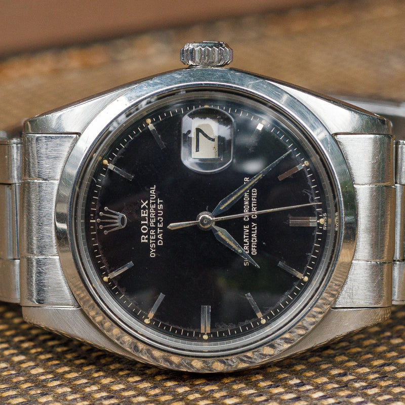 ROLEX DATEJUST Ref.1600 Glossy Black Gilt Dial