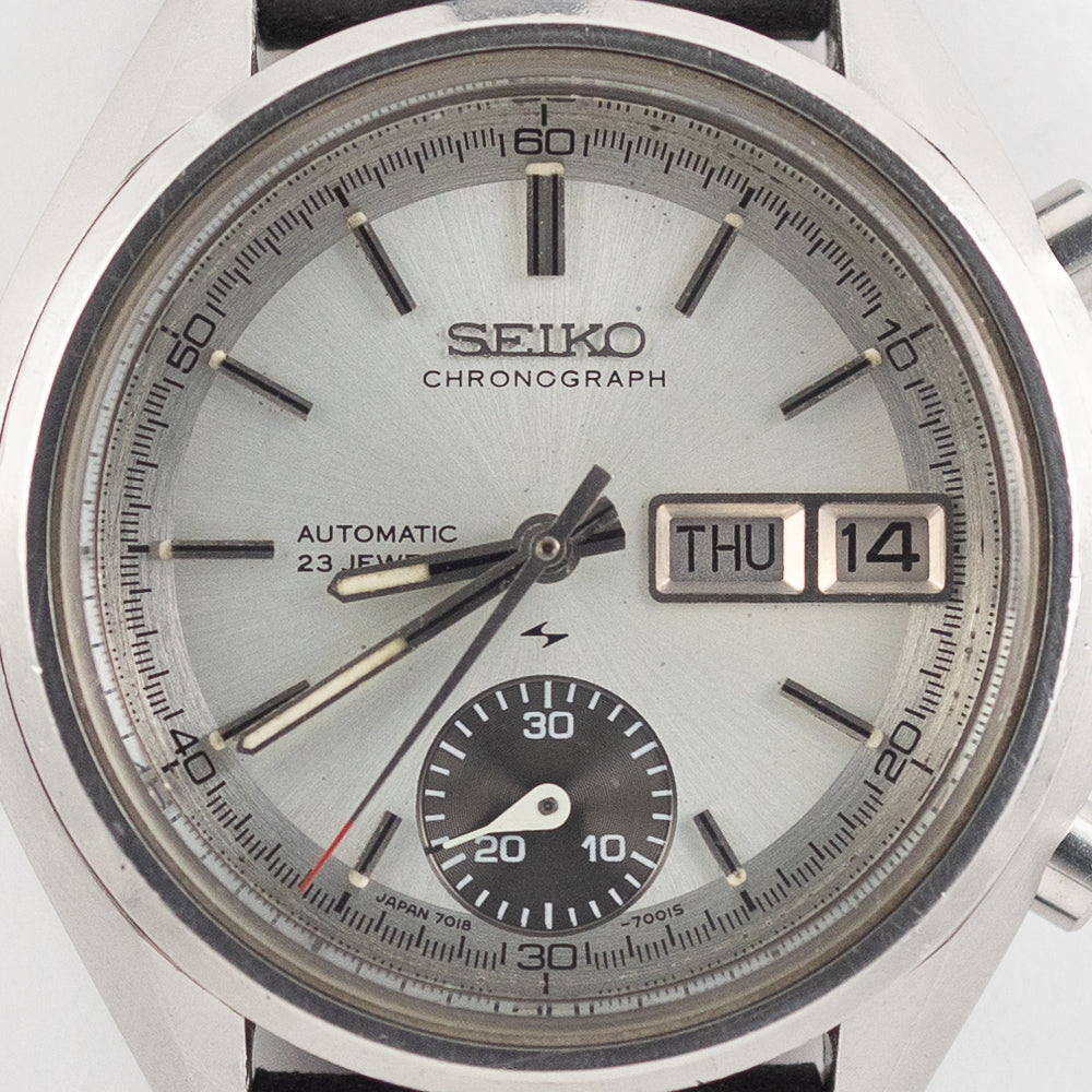 SEIKO CHRONOGRAPH REF.7018-7000 FLYBACK ONE EYED PANDA SEIKO CHRONOGRAPH REF.7018-7000 FLYBACK ONE EYED PANDA