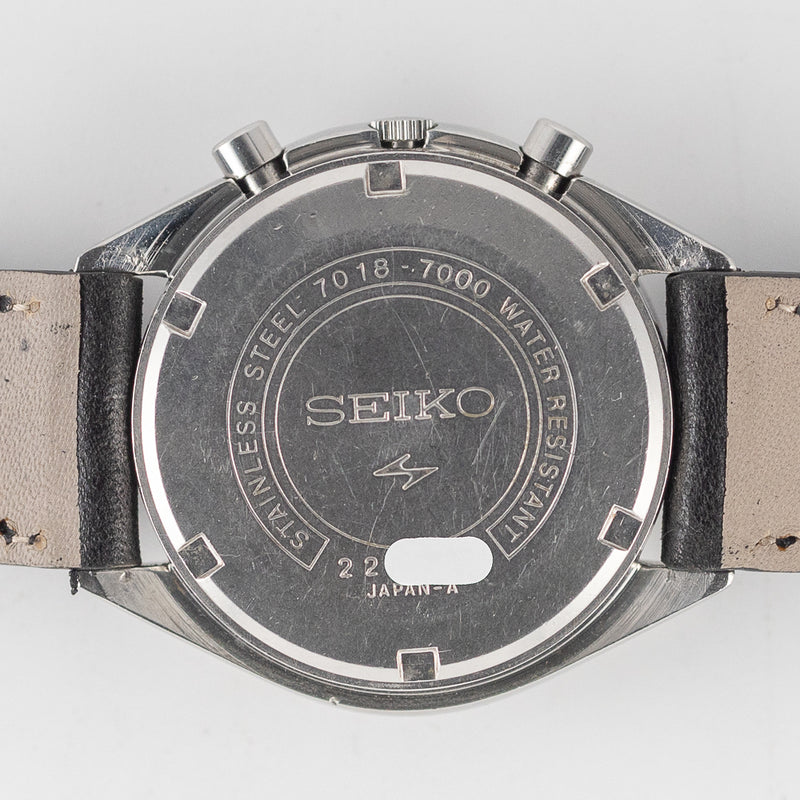 SEIKO CHRONOGRAPH REF.7018-7000 FLYBACK ONE EYED PANDA