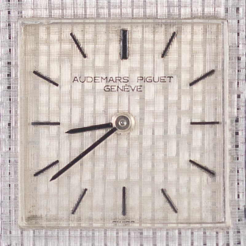 AUDEMARS PIGUET Ref.5263 TANK Chequered Dial