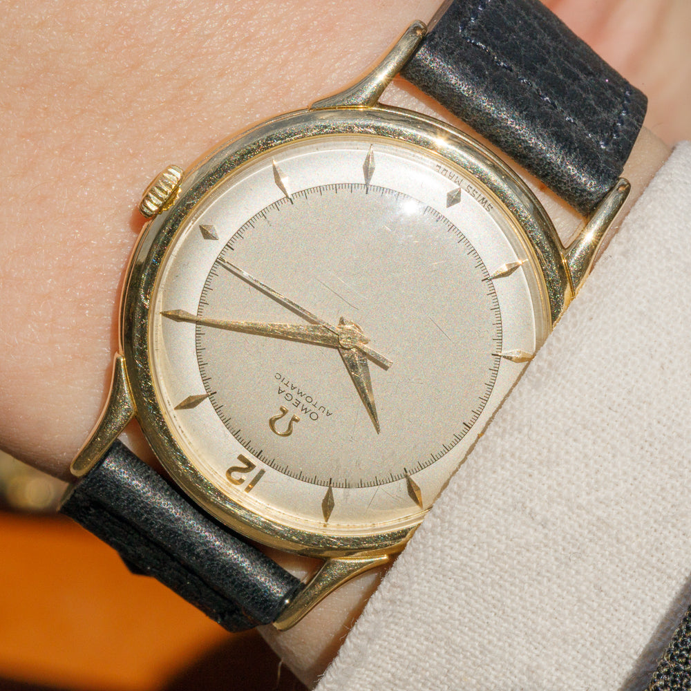風防劣化14kオメガクロノメーターcal352 OMEGA Ref.2517 Bumper Cal.352 14K Yellow Gold – TIMEANAGRAM