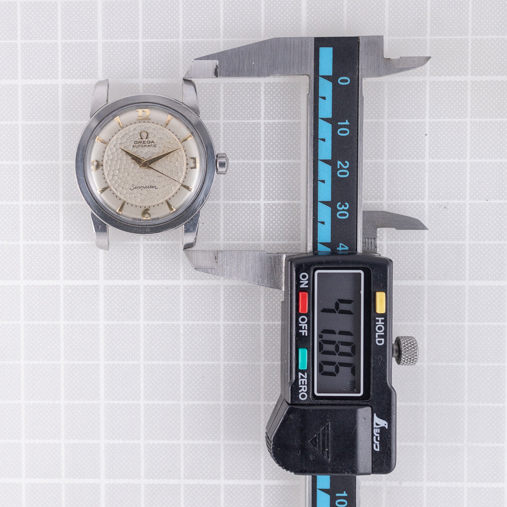 OMEGA Seamaster Ref.2577-9 Golfball Dial Bumper