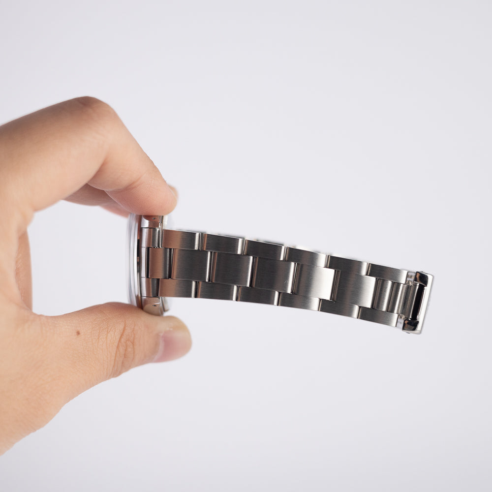 ROLEX OYSTERDATE Ref.6466 Black Mirror Dial