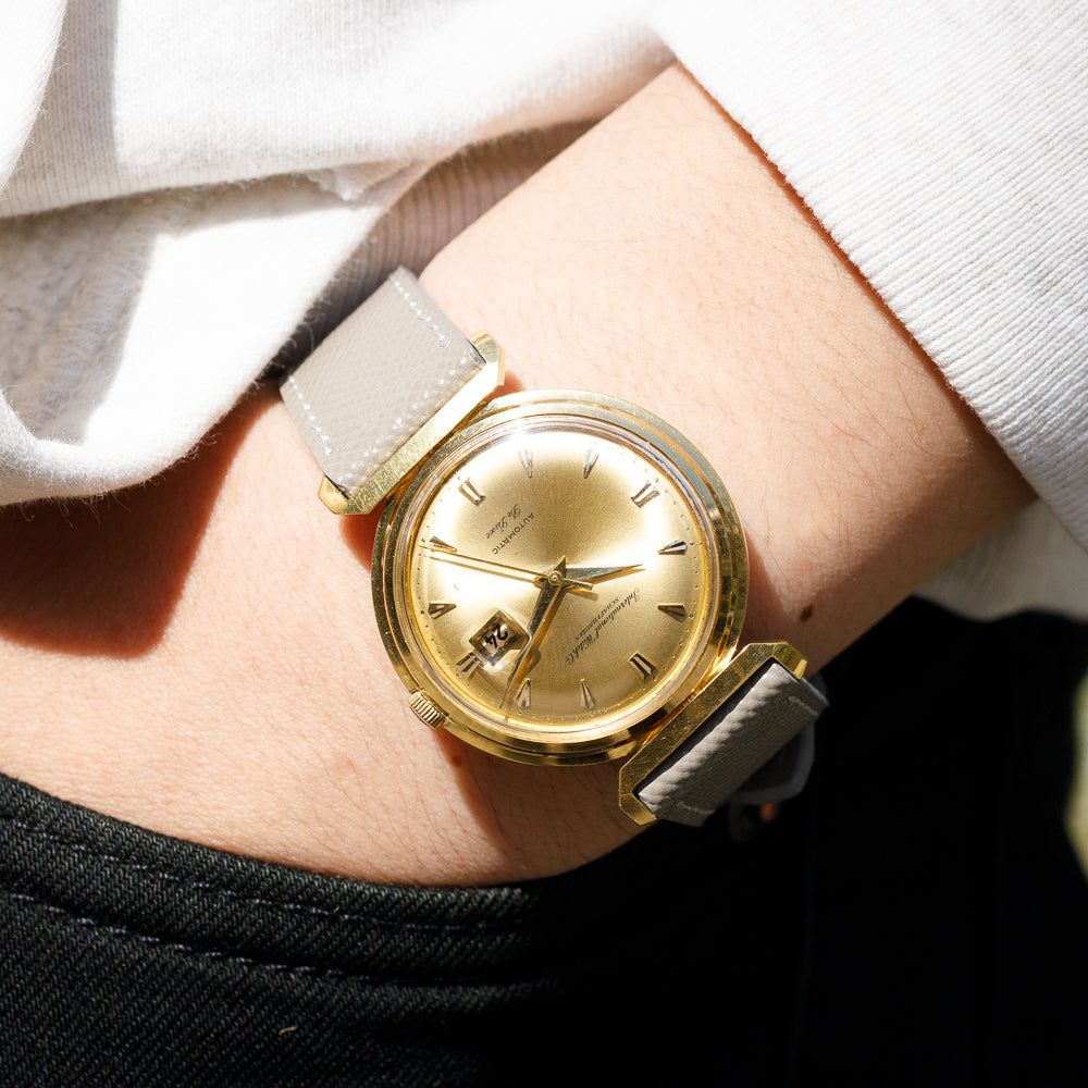 IWC De Luxe 18K Yellow Gold