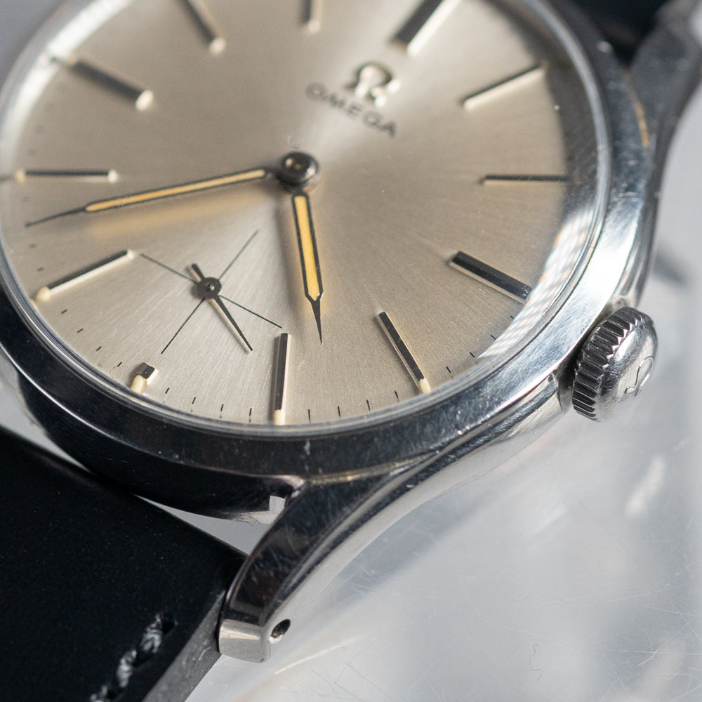 OMEGA Ref.2639-7 Cal.265 Early Sunburst Dial