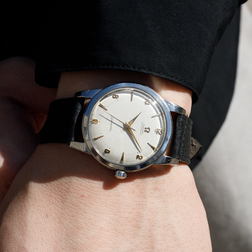 OMEGA Ref.2494-1 Bumper Guilloche dial