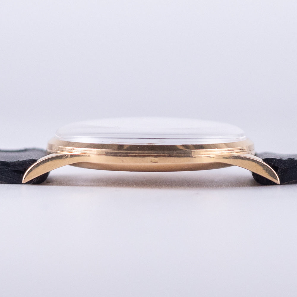 UNIVERSAL GENEVE 37mm Jumbo Ref.112174 18K Yellow Gold