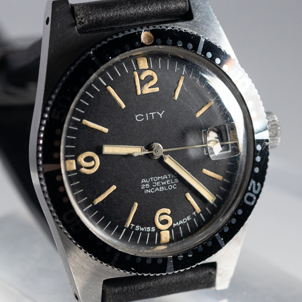 CITY 200m SKIN DIVER