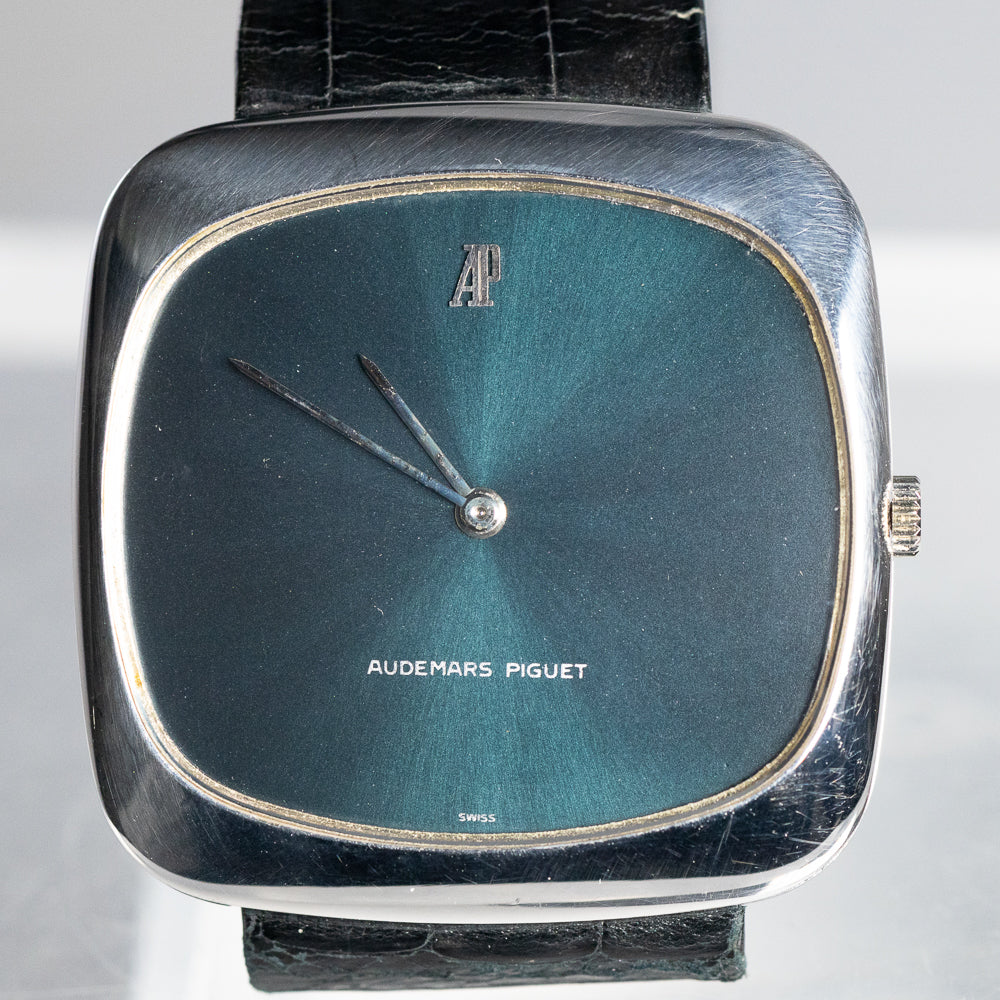AUDEMARS PIGUET TV Screen NEW OLD STOCK
