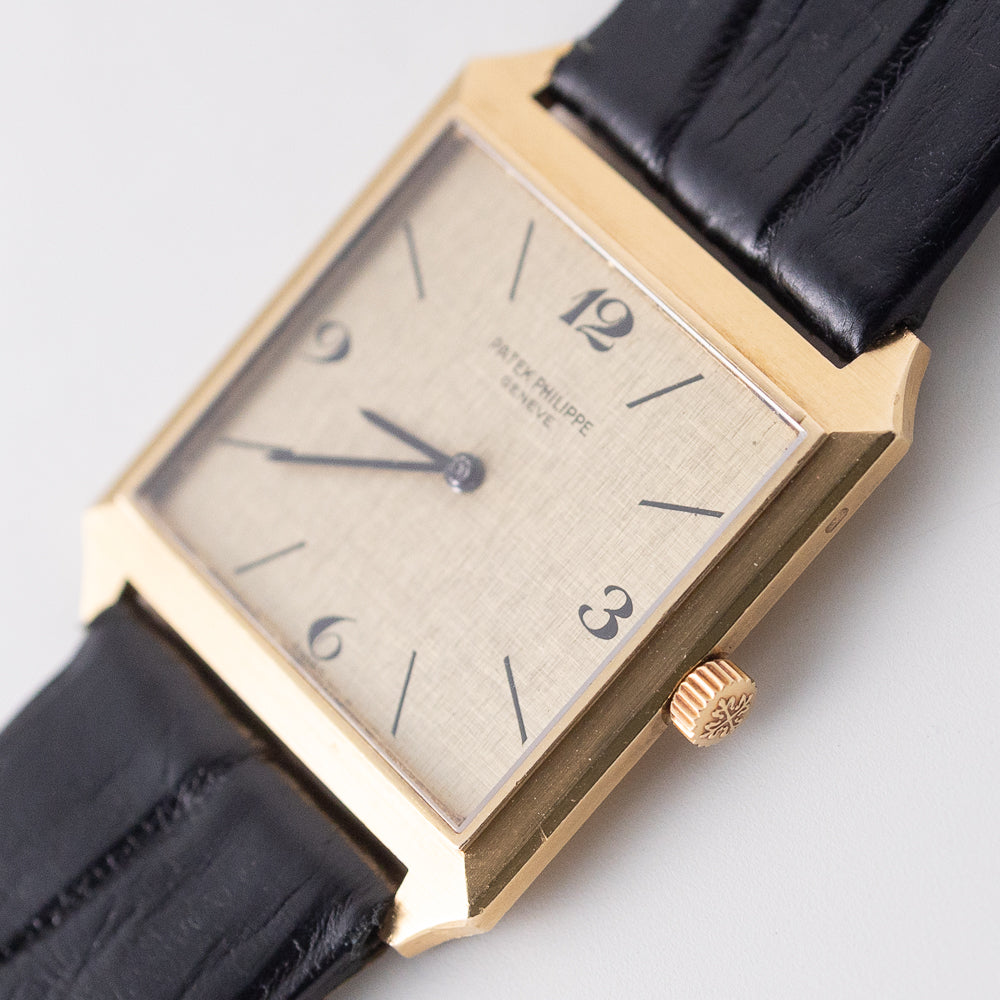 PATEK PHILIPPE Linen Dial Ref.3526