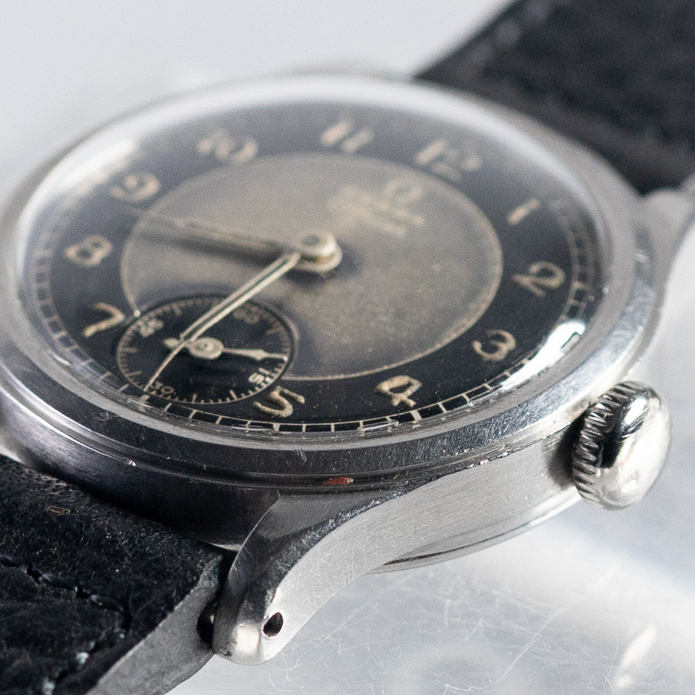 OMEGA Officer Bullseye Dial