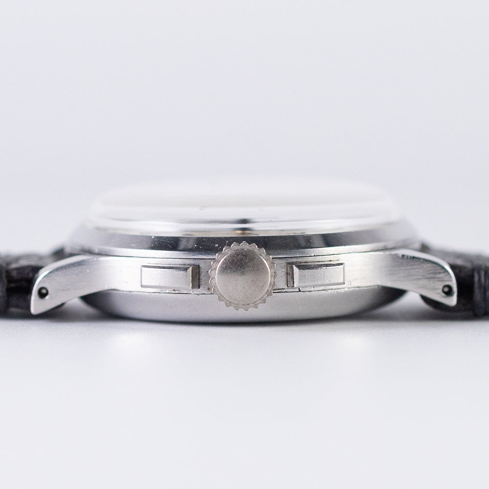 UNIVERSAL GENEVE AERO-COMPAX Ref.22285