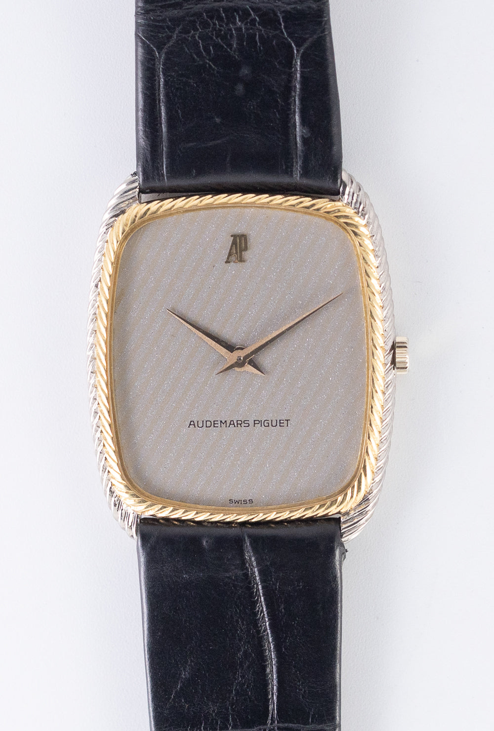 AUDEMARS PIGUET Ultra Thin Silver Striped Dial
