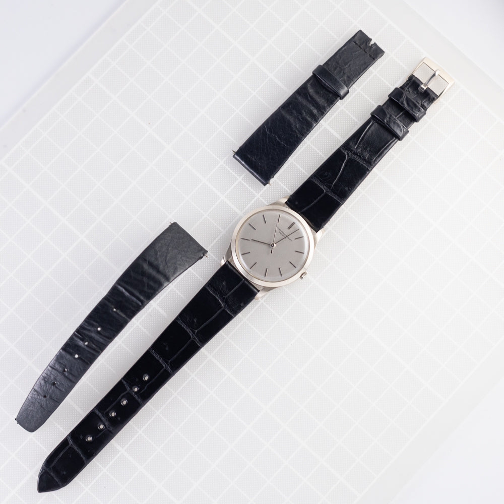 AUDEMARS PIGUET 18K White Gold Cal.2002 MINT w.box papers