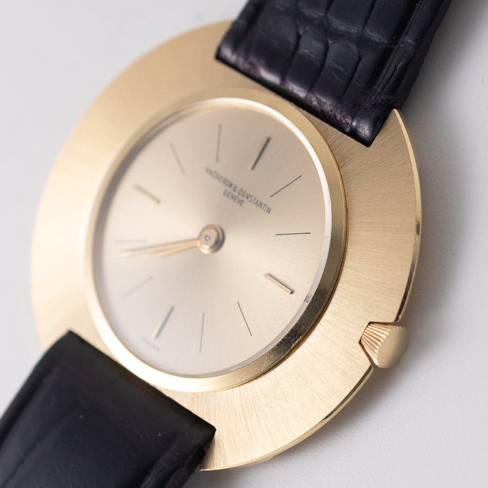 VACHERON & CONSTANTIN disco volante NOS Ref.6590 BOX