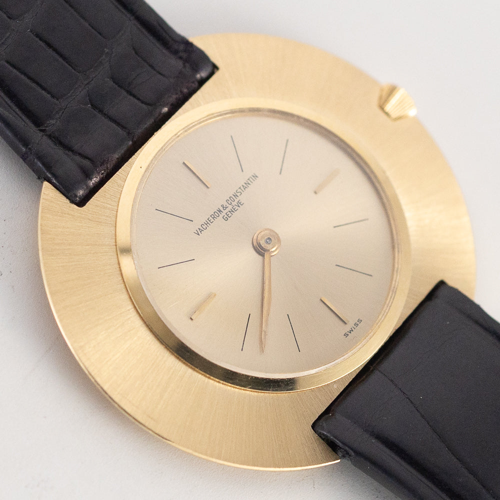 VACHERON & CONSTANTIN disco volante NOS Ref.6590 BOX
