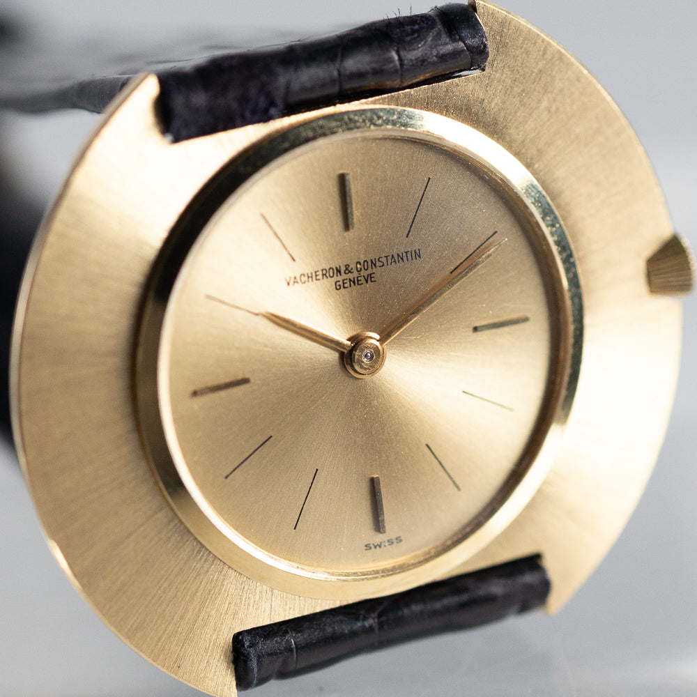 VACHERON & CONSTANTIN disco volante NOS Ref.6590 BOX