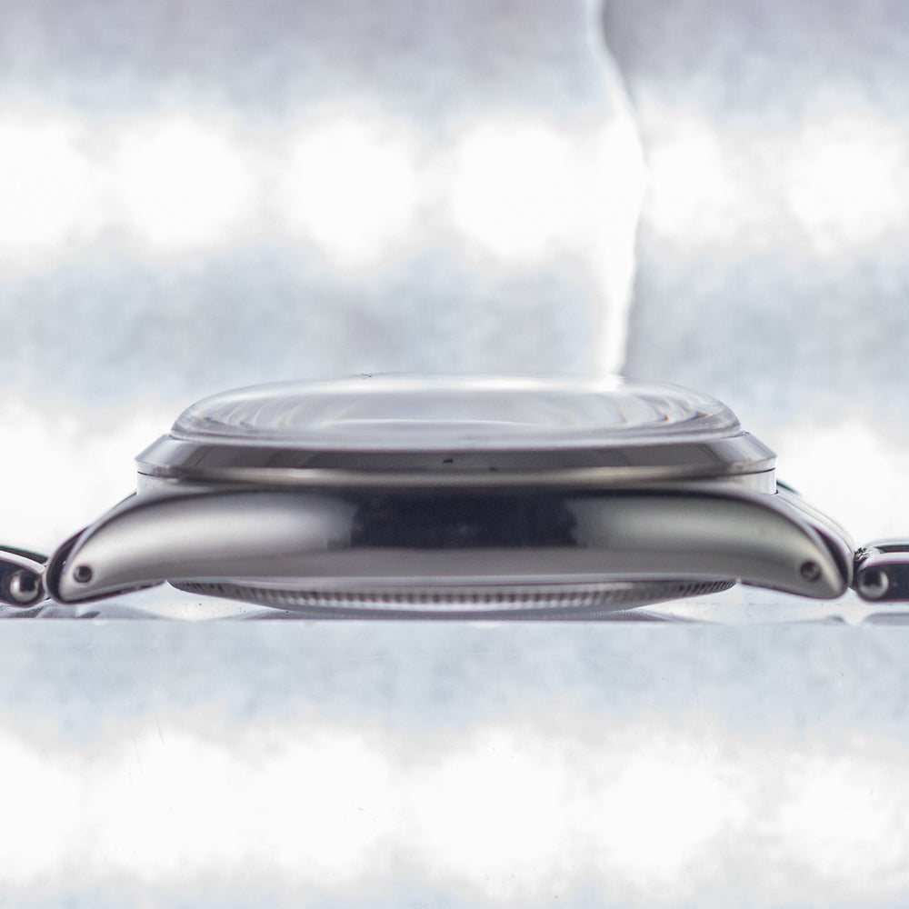 ROLEX OYSTER PERPETUAL Ref.1002 Black Gloss Dial with Silver Surface Printing