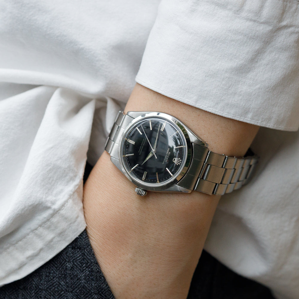 ROLEX OYSTER PERPETUAL Ref.1002 Black Gloss Dial with Silver Surface Printing