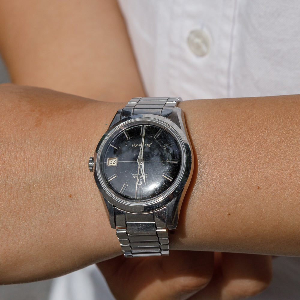 OMEGA Seamaster One extra facet on the lug Ref.14744-3SC