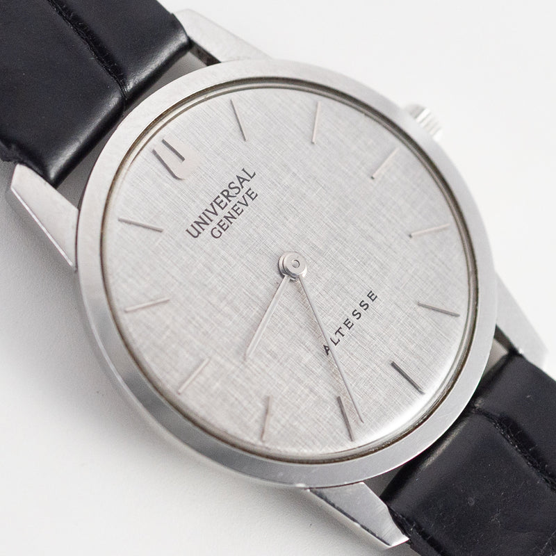 UNIVERSAL GENEVE  ALTESSE Extra Flat Ref.842 101