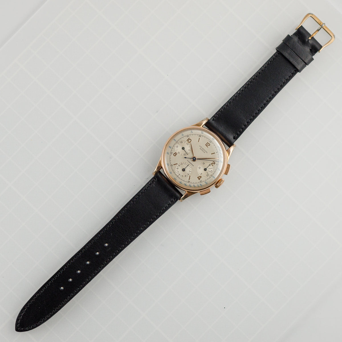 UNIVERSAL GENEVE COMPAX
