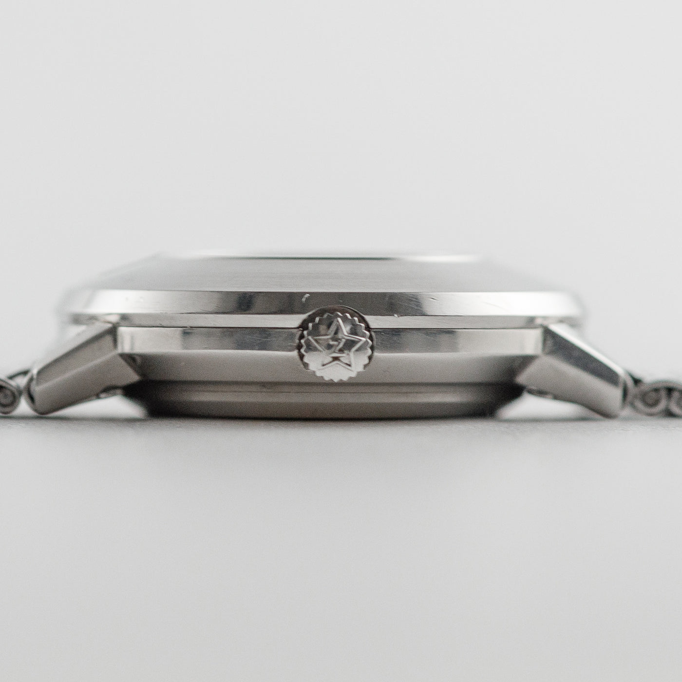 ZENITH Ref.623A Keyhole – TIMEANAGRAM