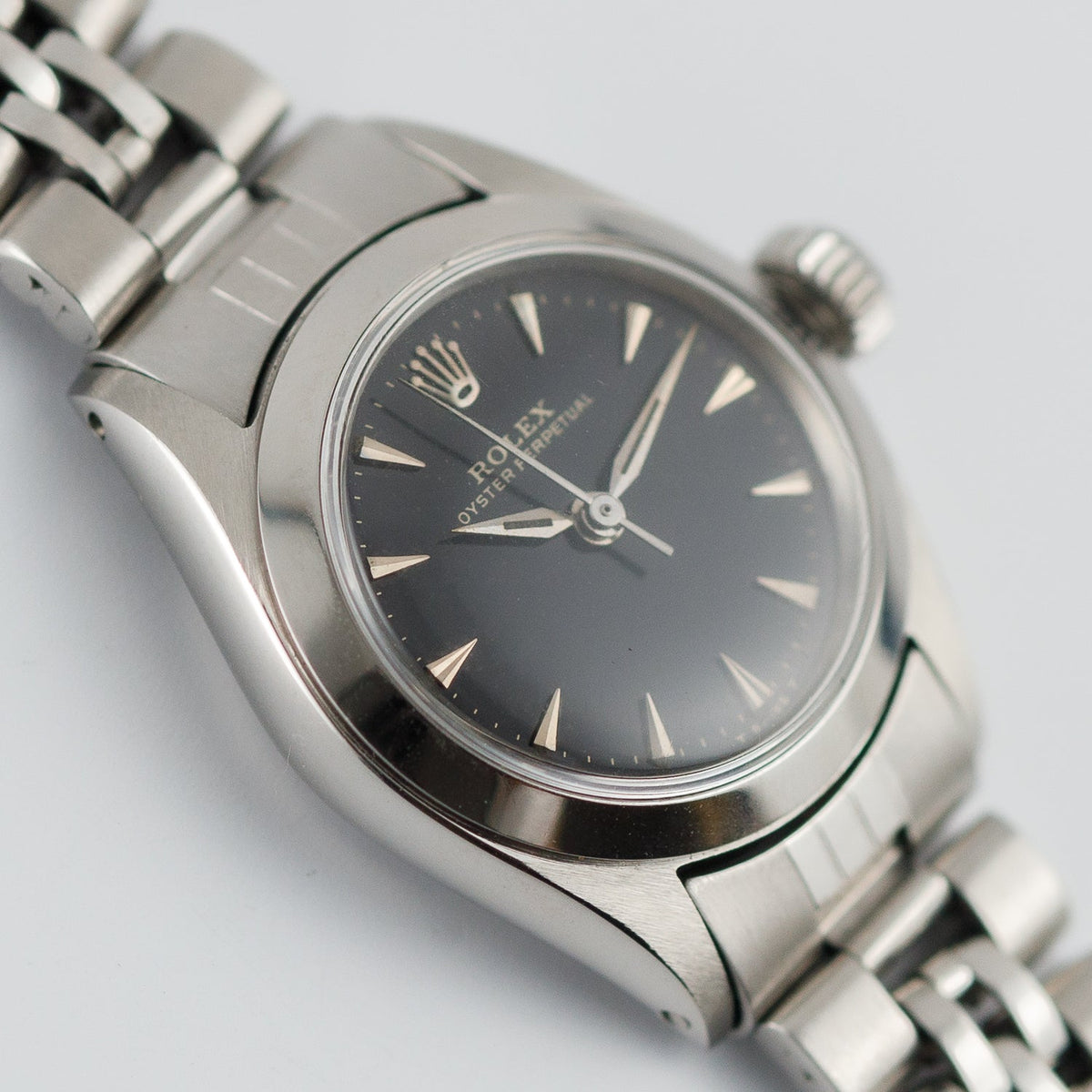 ROLEX OYSTER PERPETUAL Ref.6623 Glossy Black Gilt Dial