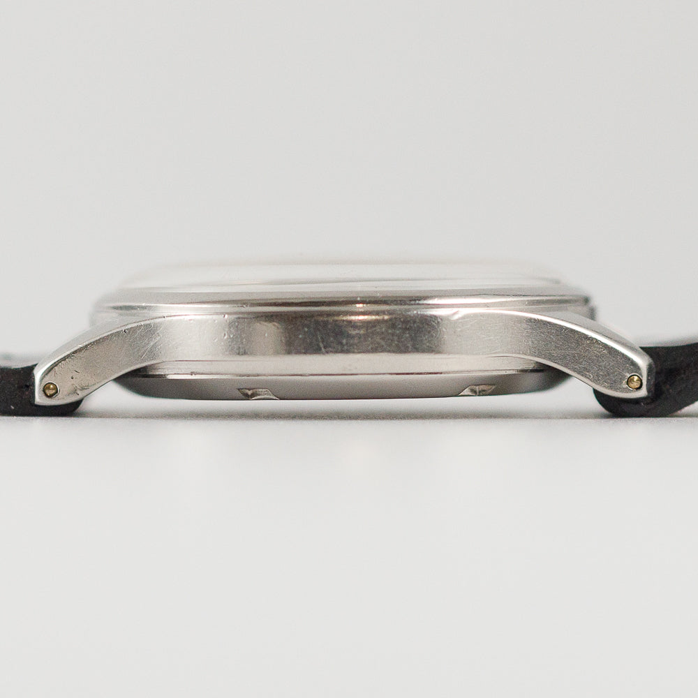 OMEGA Ref.2400 SUVERAN