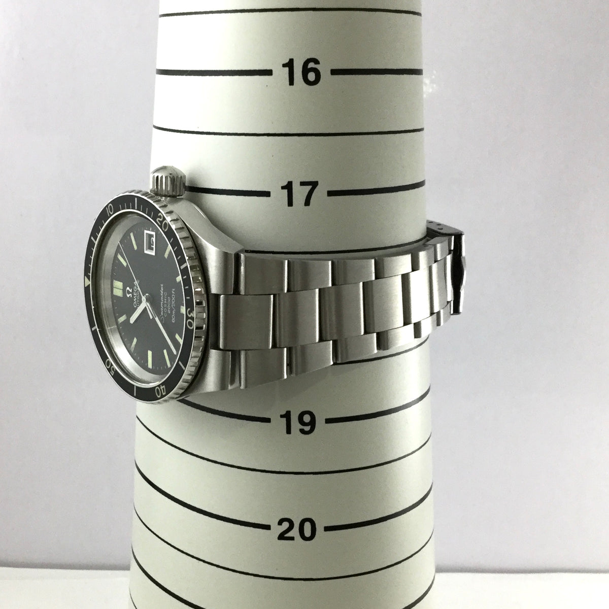 OMEGA COSMIC 2000