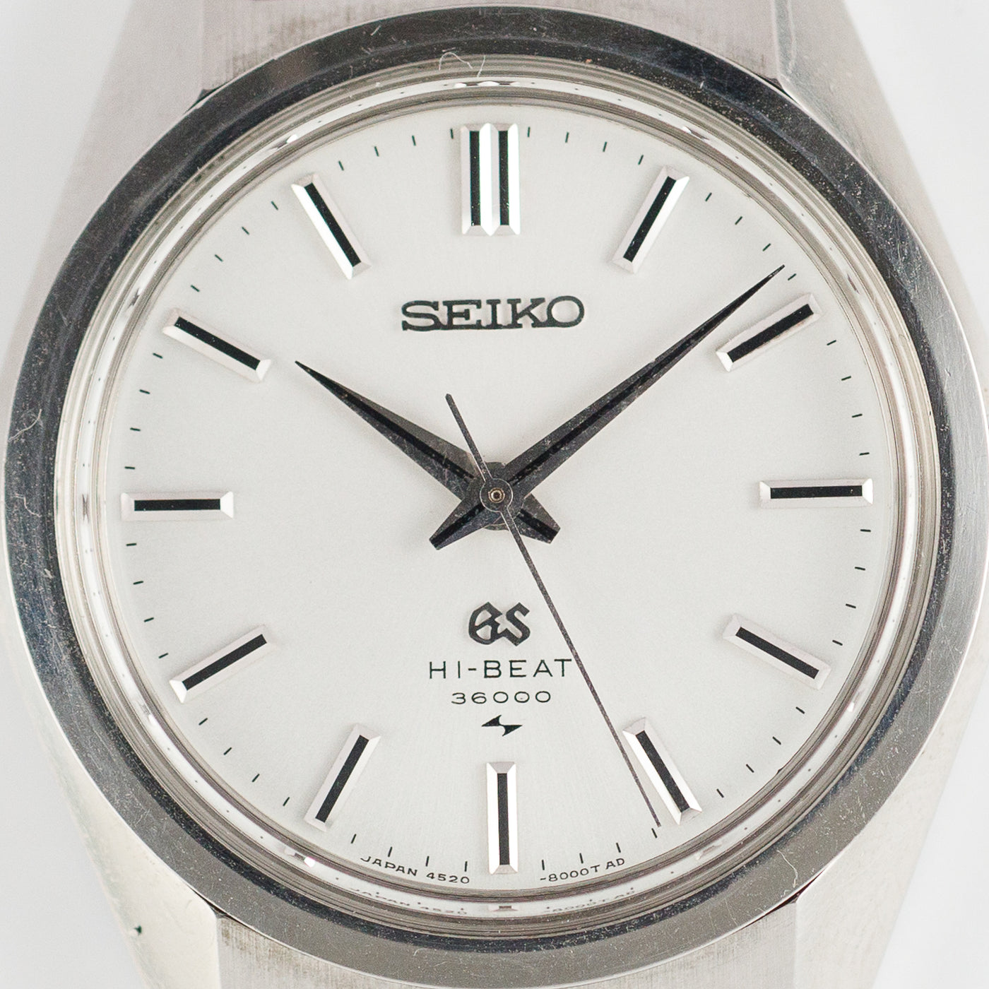 GRAND SEIKO Ref.4520-8000 – TIMEANAGRAM