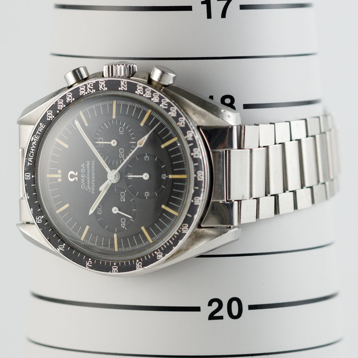 OMEGA Speedmaster Ref.105.012