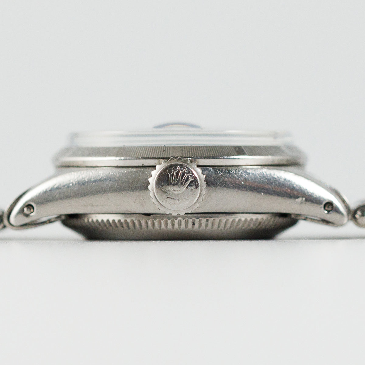ROLEX OYSTER PERPETUAL DATE Ref.6519 Black Gilt Dial