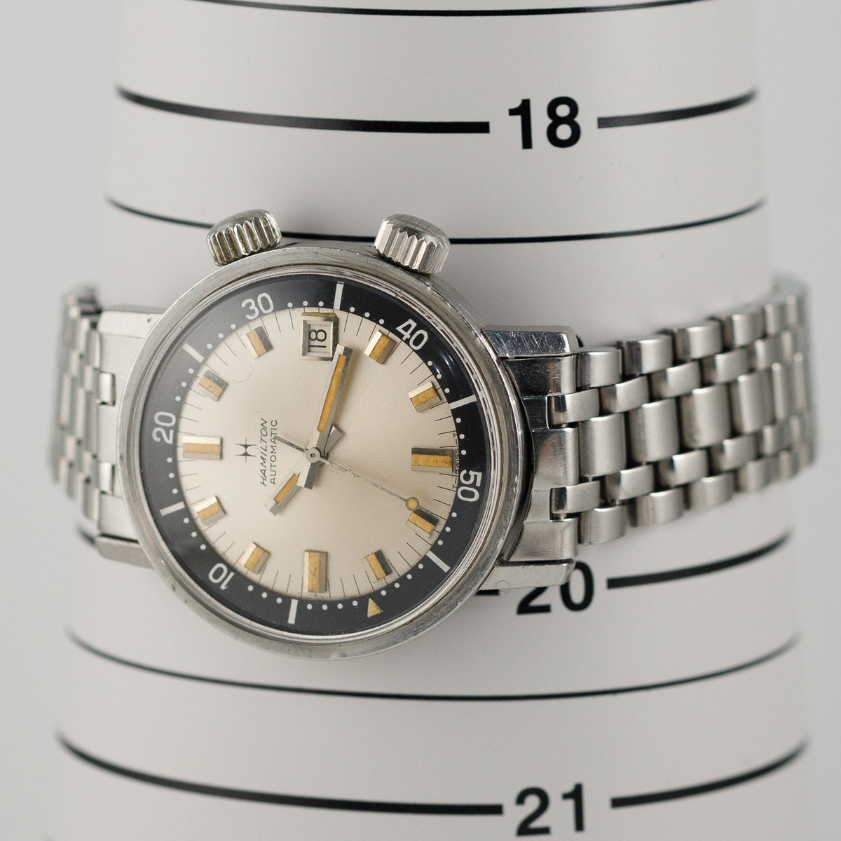 HAMILTON AQUA DATE 600 Ref.64040