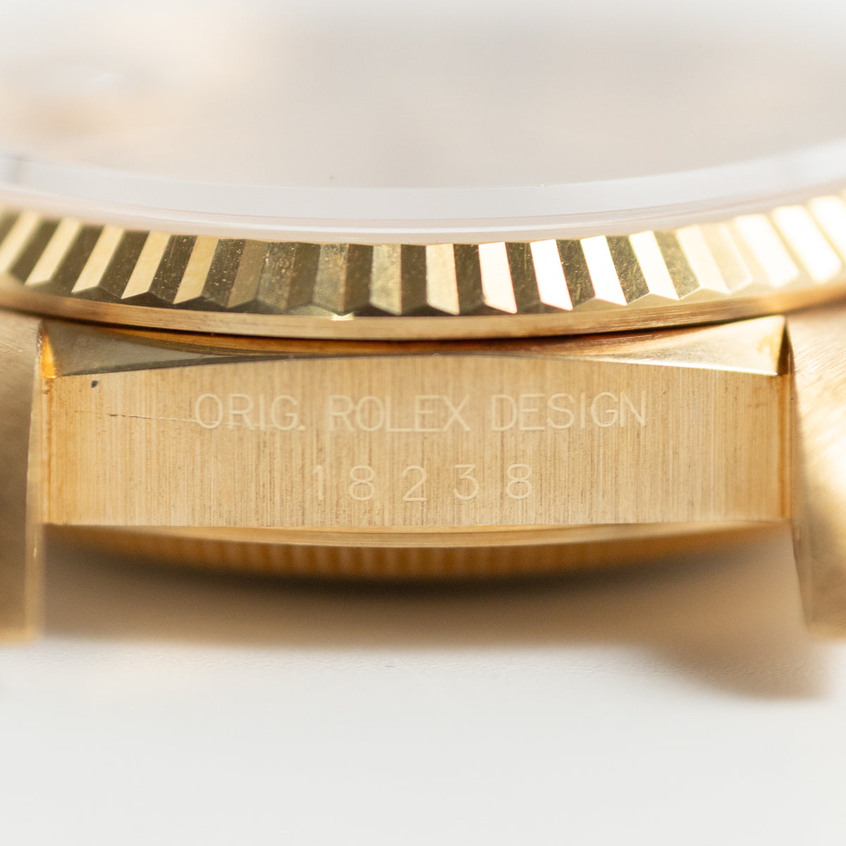 ROLEX DAY-DATE Ref.18238 10 Points Diamond