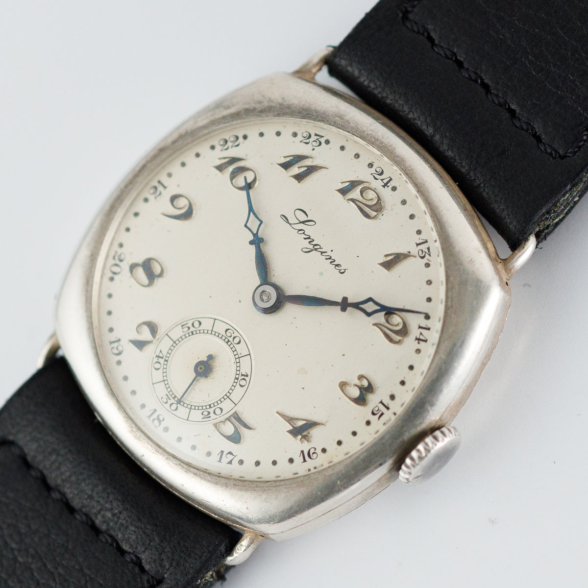 LONGINES