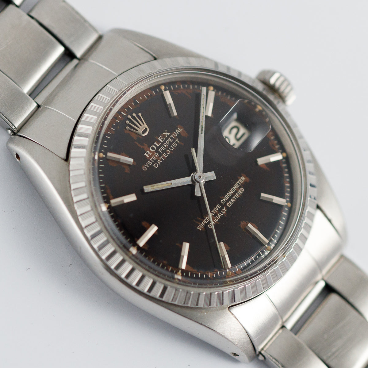 ROLEX DATEJUST Ref.1603 Glossy Black Gilt Dial
