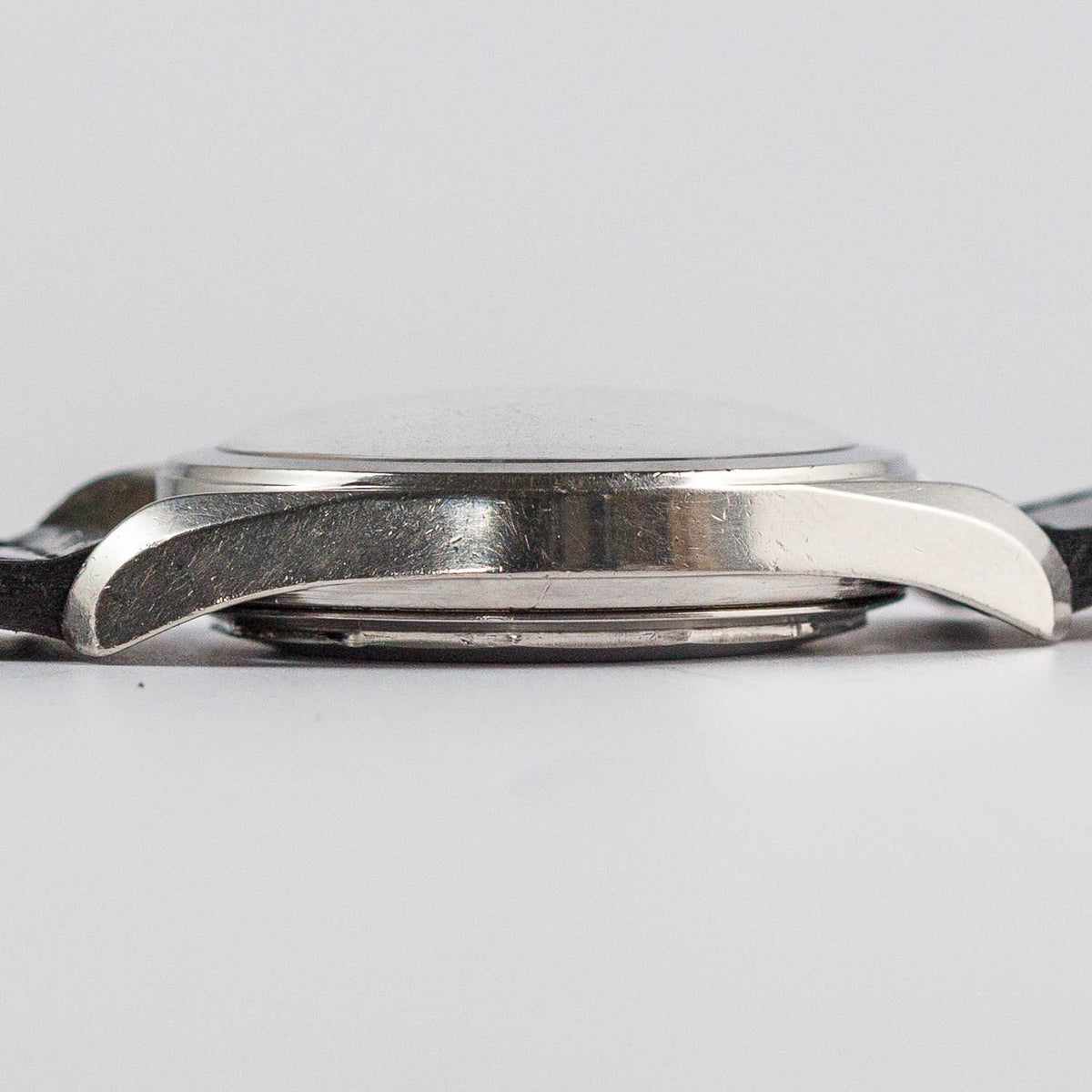 UNIVERSAL GENEVE POLEROUTER