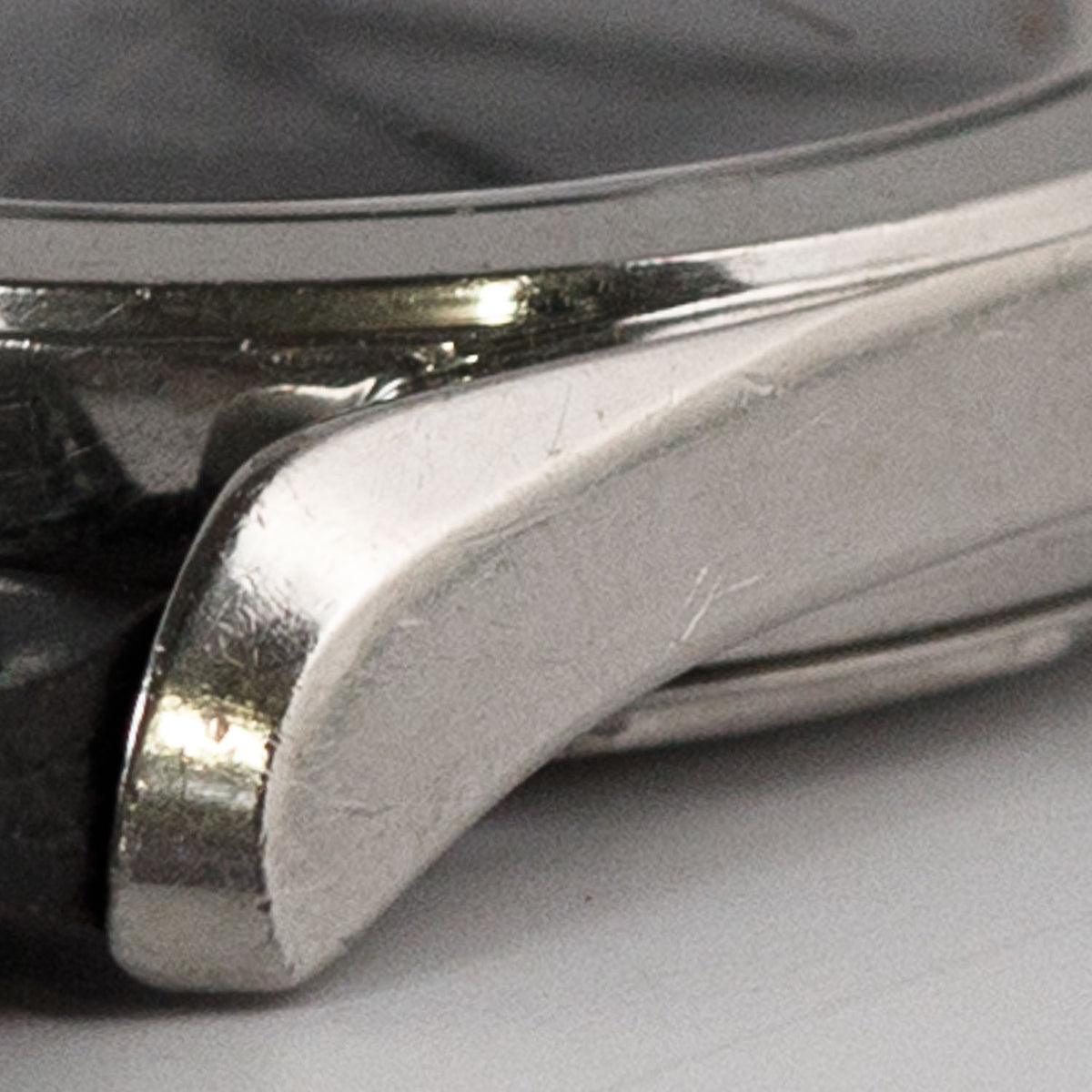 UNIVERSAL GENEVE POLEROUTER