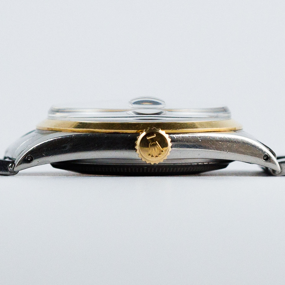 ROLEX DATEJUST Ref.1600 Black Mirror Dial