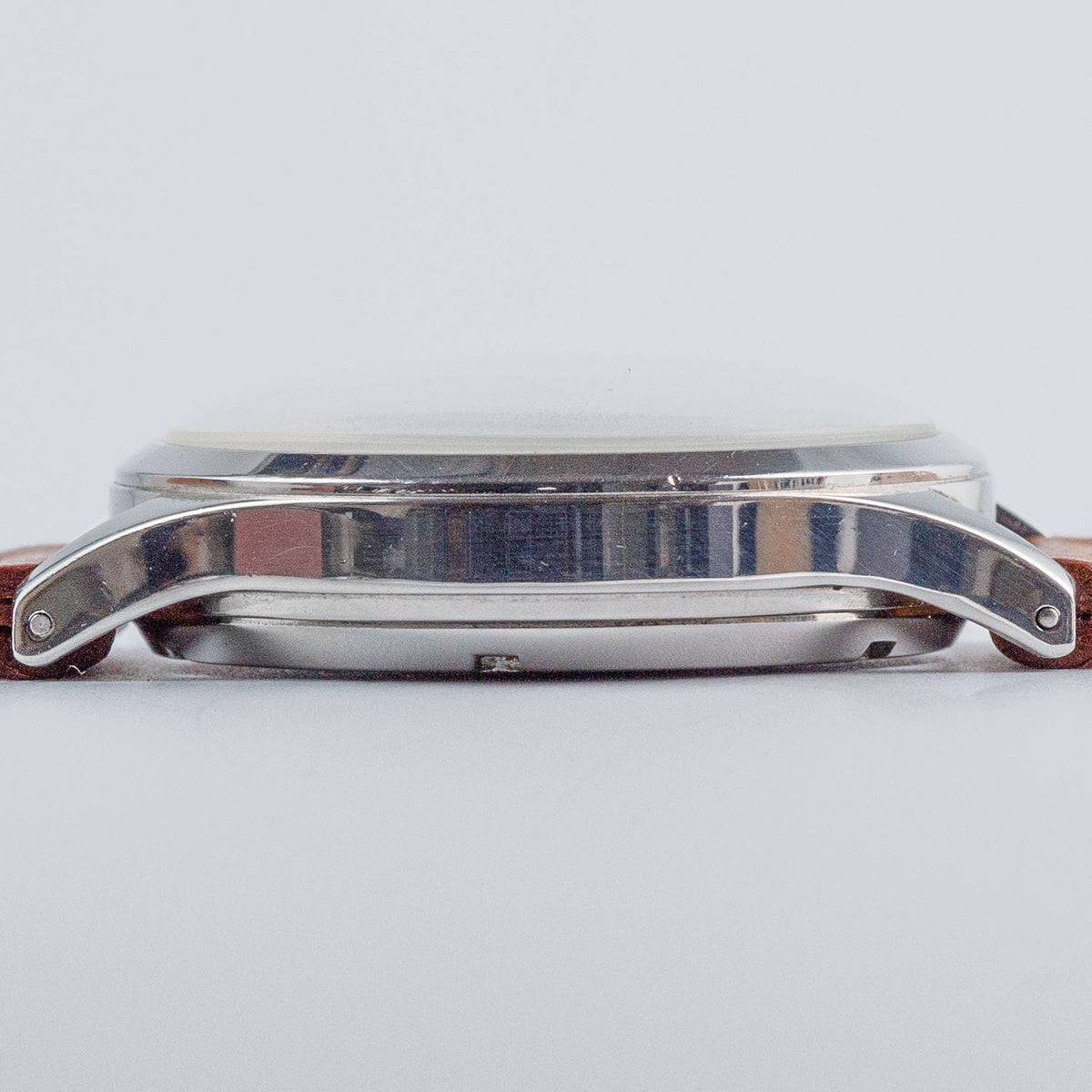ETERNA Valjoux 22 Round Pusher Screw Back