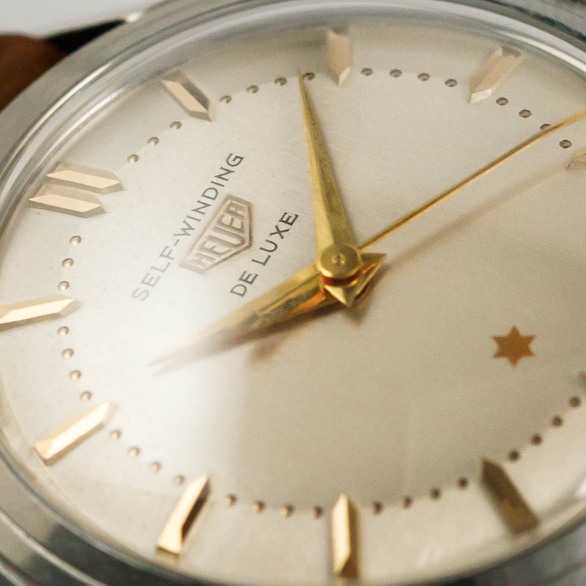 HEUER DE LUXE