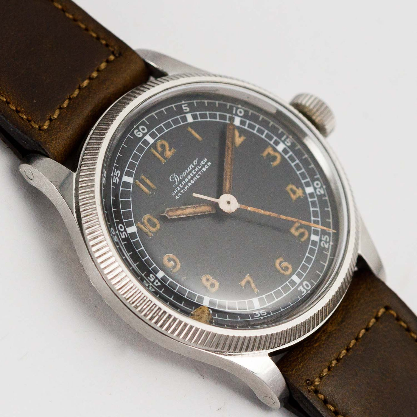 DOMINO Luftwaffe German Pilots Watch – TIMEANAGRAM