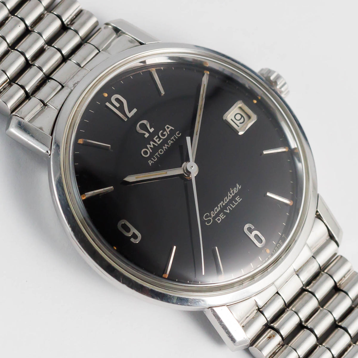 OMEGA Ref.166.020 Glossy Black Gilt Dial