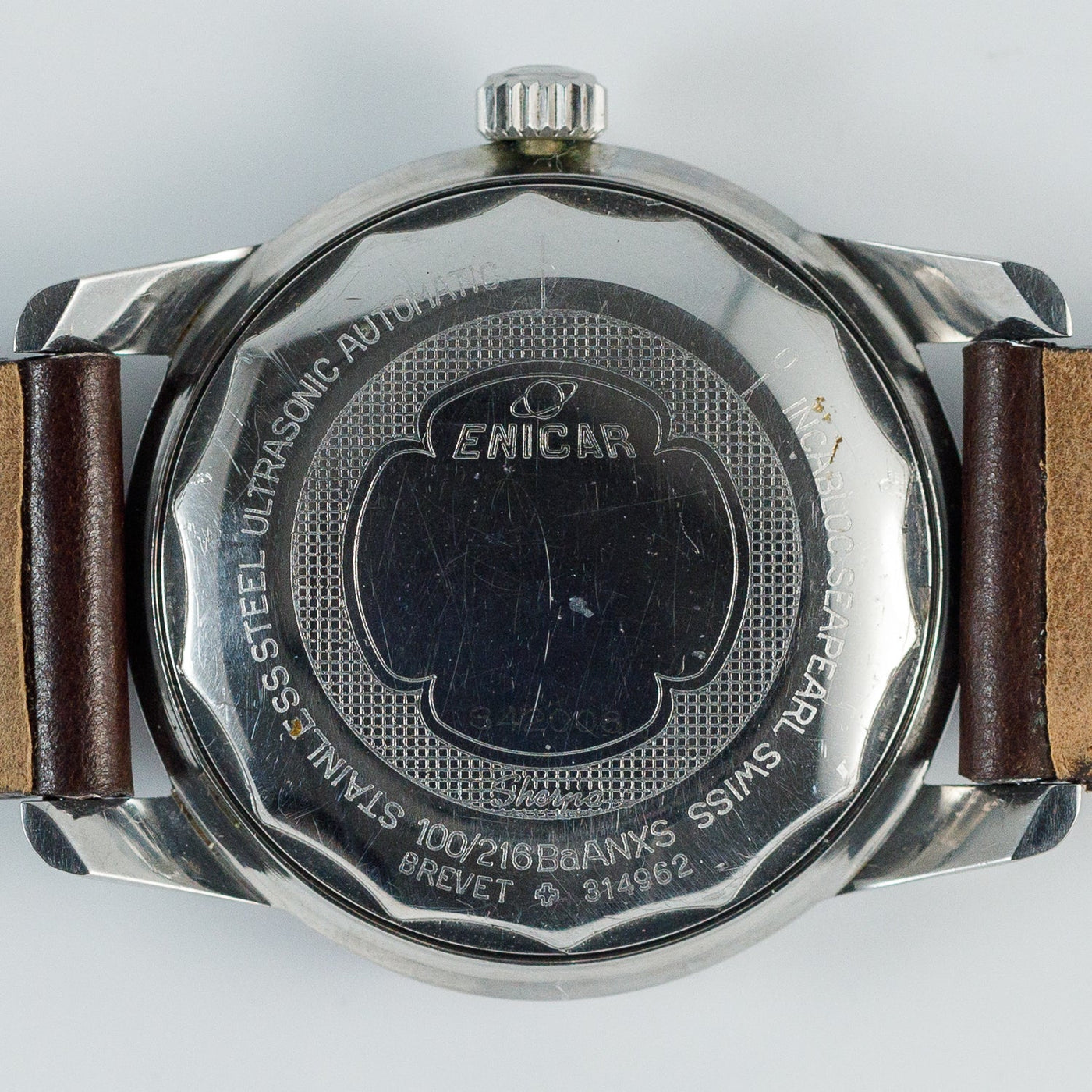 ENICAR Sherpa GMT – TIMEANAGRAM