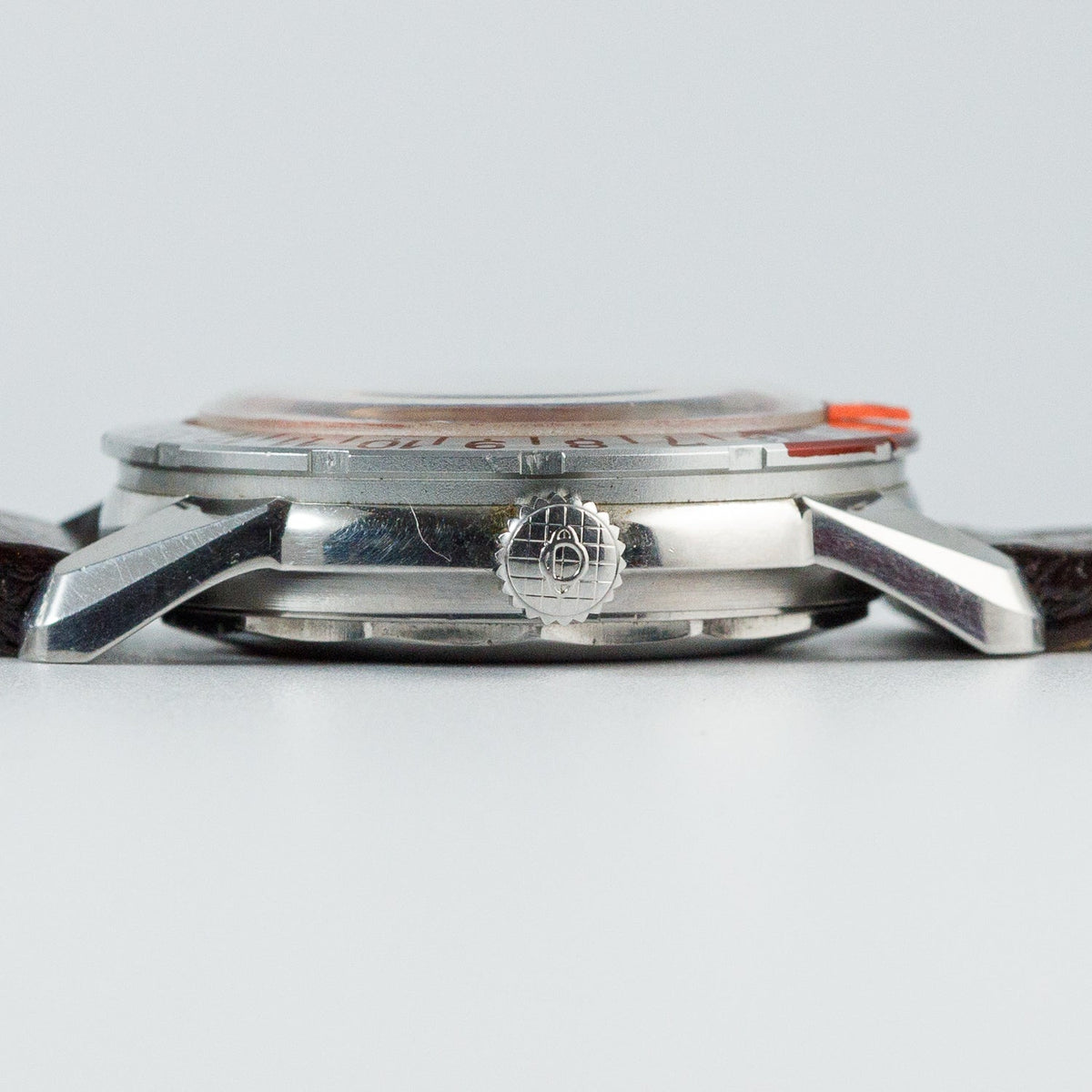 ENICAR Sherpa GMT