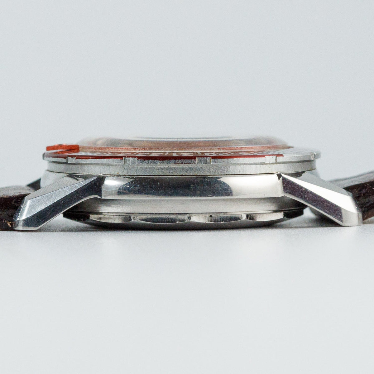ENICAR Sherpa GMT