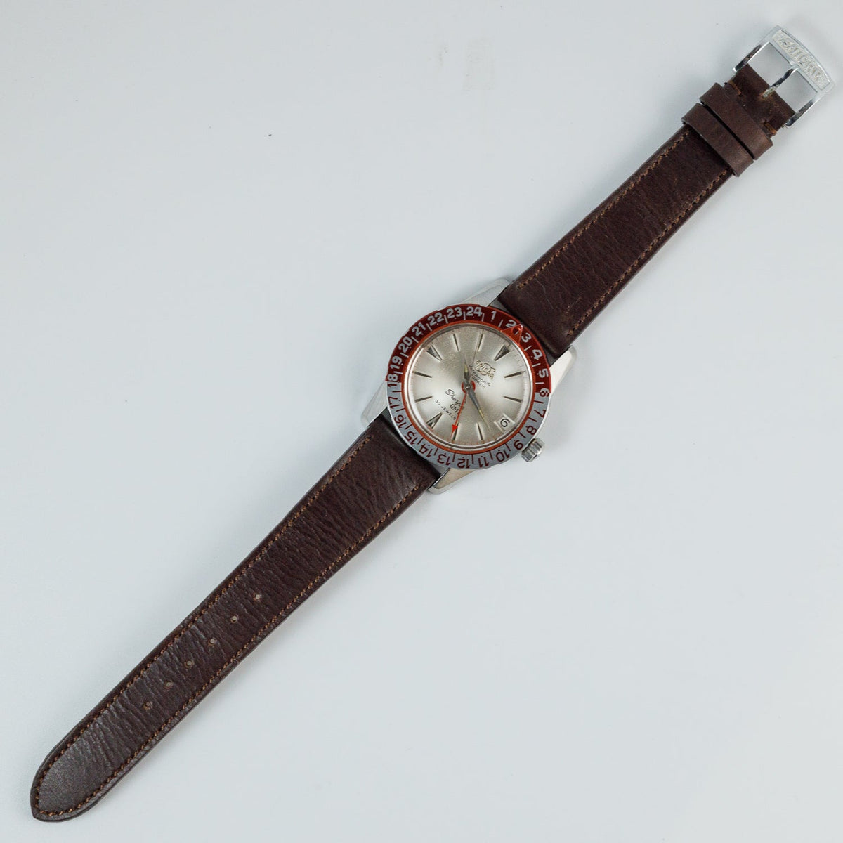 ENICAR Sherpa GMT
