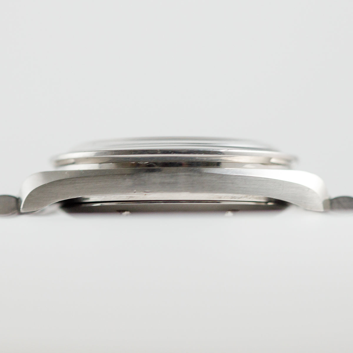 OMEGA  Speedmaster  Ref.145.022  Straight Line and “Apollo XI”