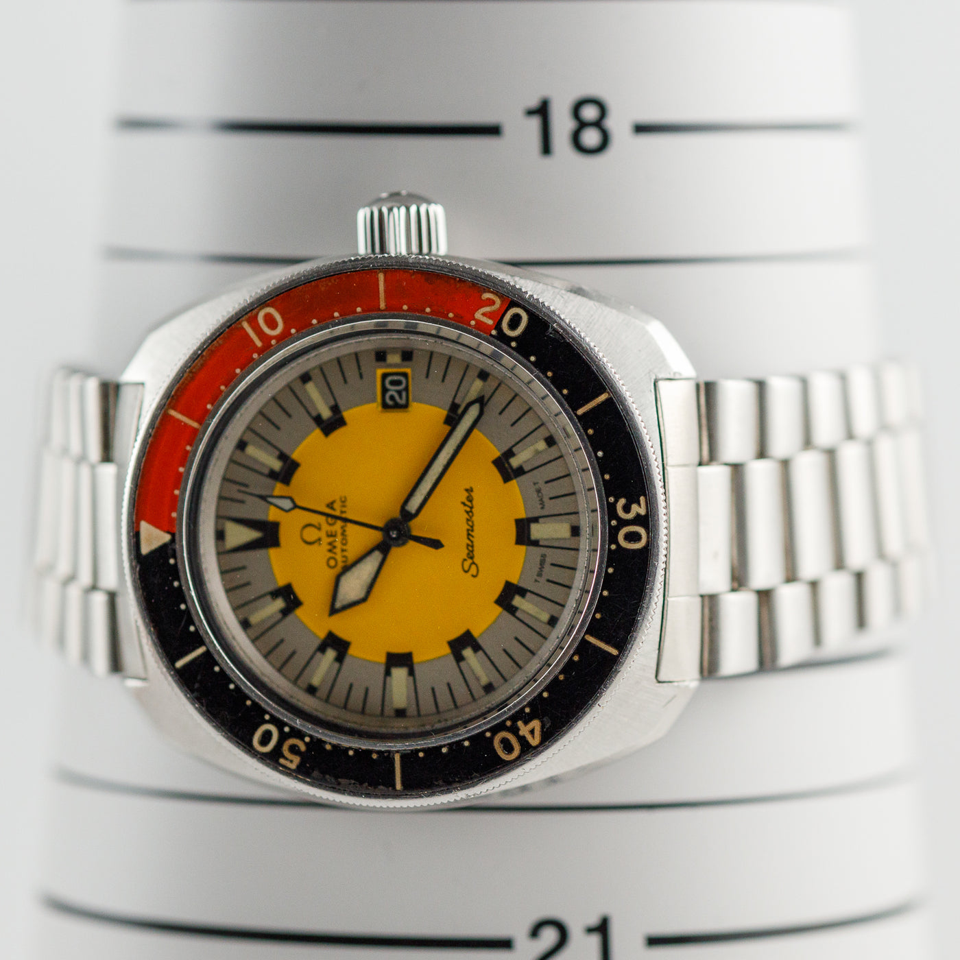 OMEGA Seamaster Ref.166.068 Banana – TIMEANAGRAM